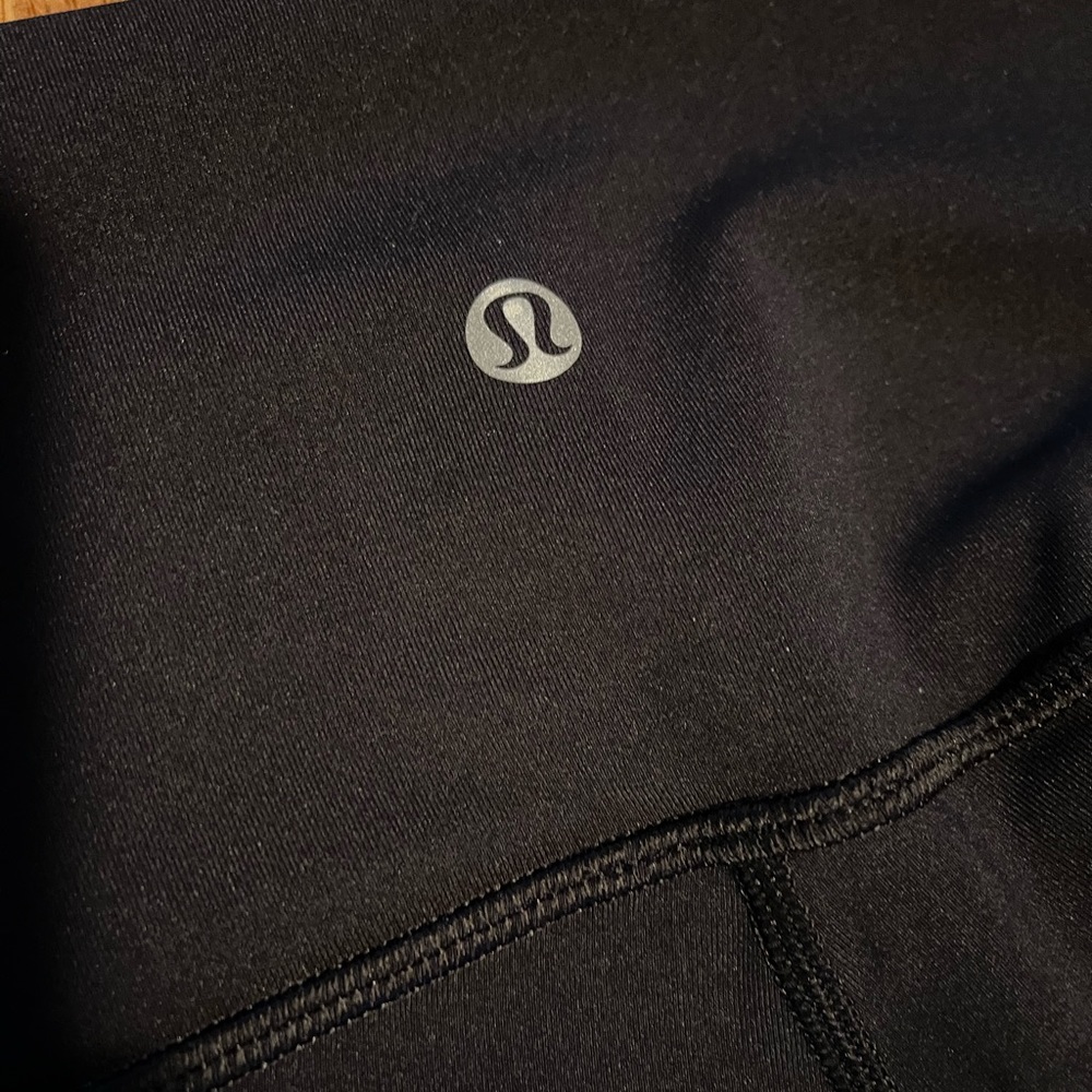Lulu lemon black full length leggings size 16